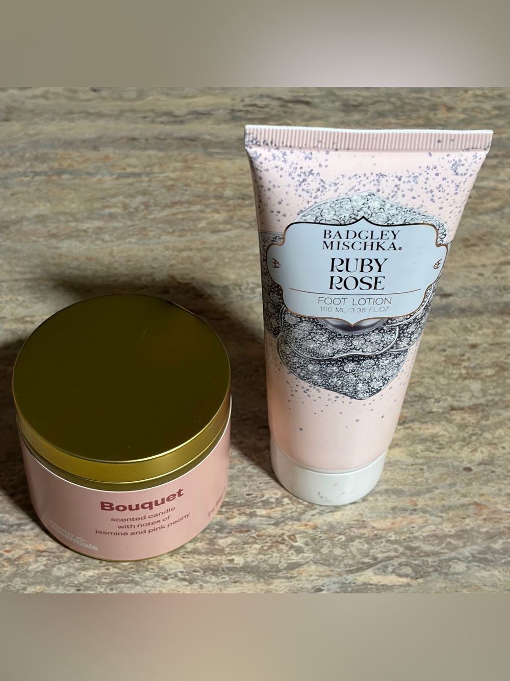 Badgley Mischka Ruby Rose Foot Lotion with Bouquet Jasmine & Pink Peony Candle